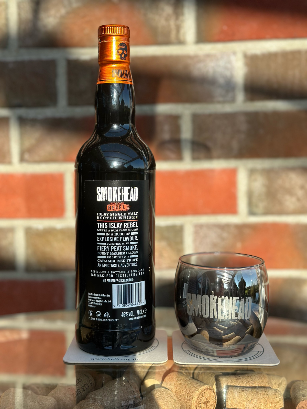 Smokehead Rum Cask Rebel mit Tumbler